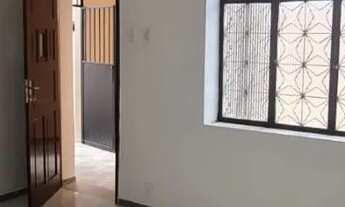 Imagem 2: Casa de Vila em Quintino, 2 quartos