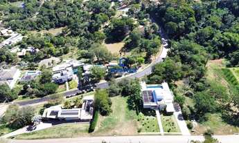 Imagem 5: Casa de condomínio para venda tem 2107 metros quadrados em Residencial Aldeia do Vale - Go