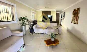 Imagem: Casa- 4 quartos, 2 suítes, 300m²- Setor