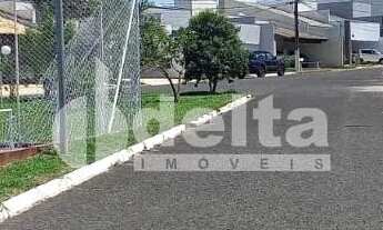 Imagem 3: Terreno em condomínio fechado disponível para venda 252 m² no bairro Minas Gerais em Uberl