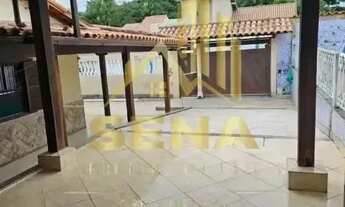 Imagem 7: CASA À VENDA NO CENTRO DE SÃO PEDRO DA ALDEIA COM 04 QUARTOS, PISCINA, ÁREA GOURMET!