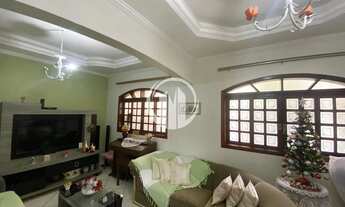 Imagem: Casa com 4 dormitórios sendo 1 suíte