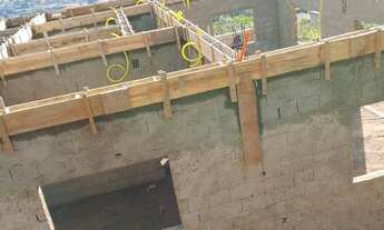 Imagem 5: Vendo casa em fase final de acabamentos,111 metros construídos , Lote com 360 metros!!!