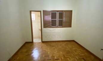 Imagem 2: Casa -3 dormitórios- 1 suíte- Centro