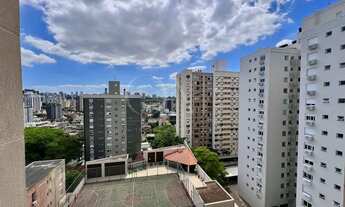 Imagem 4: Apartamento com 2 dormitórios no bairro Passo da Areia