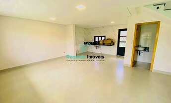 Imagem 4: Imperdível! Sobrado Novo Geminado com 3 Dorm (3 suítes) Próximo do Mar - Centro - Bert