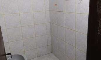 Imagem 2: Ótima casa com localização privilegiada