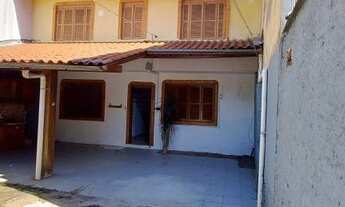 Imagem: PORTO ALEGRE - Casa Padrão - JARDIM SAO