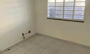 Imagem 4: Camila) Linda casa bairro São Gabriel