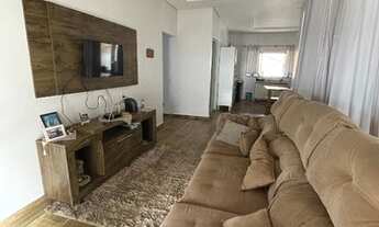 Imagem: Casa à venda, 2 quartos, 1 suíte, 2 vagas