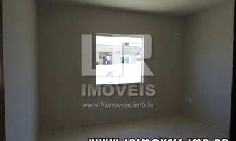 Imagem 7: Casa de 2 quartos e quintal amplo, no padrão moderno em ótimo acabamento *NI-03