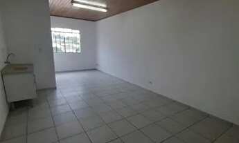 Imagem 3: Apartamento com 1 quarto para alugar por R$ 800.00, 33.00 m2 - SANTA QUITERIA - CURITIBA/P