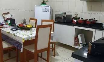 Imagem 3: Sobrado para venda tem 80 metros quadrados com 2 quartos