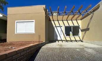 Imagem 1: CASA COM 3 DOMITORIOS EM LINHA SANTA CRUZ