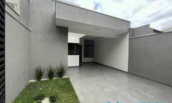 Imagem 3: Casa 3 dormitórios para Venda em Maringá, Parque das Grevíleas 3ª parte, 3 dormitórios, 1