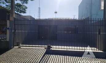 Imagem: Casa com 3 quartos - Bairro Uvaranas em