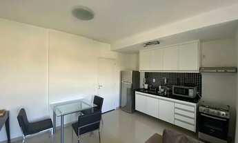 Imagem 4: Apartamento 01 dormitório mobiliado em Alphaville - andar alto