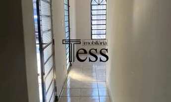 Imagem 5: Casa para alugar no Bairro Jardim Nazareth com 2 dormitórios, portão eletrônico e 2 vagas