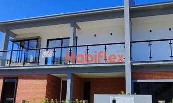 Imagem 2: Casa com 3 dormitórios sendo uma suíte, à venda - Rio Tavares - Florianópolis/SC