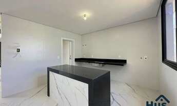 Imagem 5: Linda Mansão com 4 Quartos, 4 Suítes com Varanda, Hidro, Piscina e 4 Vagas em Vespasiano