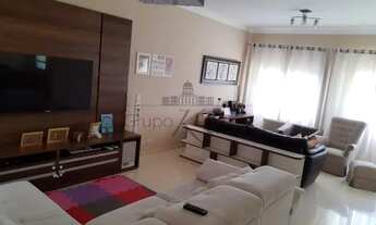 Imagem 2: Jacarei - Casa de Condomínio - Condominio Lagoinha