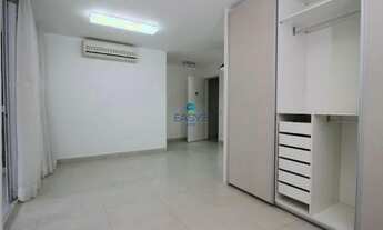 Imagem 2: Apartamento Loft de 53m² à Venda na Consolação - 1 Banheiro, Sala e Varanda Envidraçada e