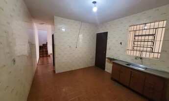 Imagem 4: Casa para aluguel tem 120 metros quadrados com 3 quartos em Jardim Santista - Mauá - SP