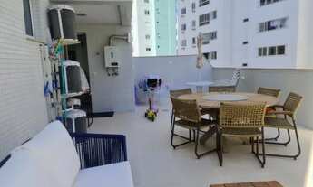 Imagem 6: Apartamento padrão EMBRAED na quadra do mar finamente mobiliado e decorado, para locação a