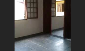 Imagem 2: Casa na Granja 5qts, send 2 suítes, 5brs, 10vgs, quintal grande