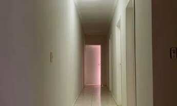 Imagem 2: Sobrado para aluguel possui 335 metros quadrados com 4 quartos em Aracapé - Fortaleza - CE