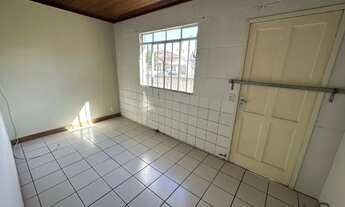 Imagem 7: Casa comercial para aluguel possui 90 m² com 3 quartos em Centro - Palhoça - SC