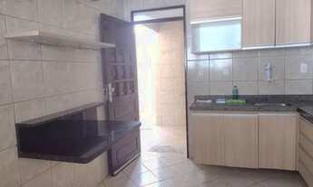 Imagem 3: VENDO CASA NO BAIRRO