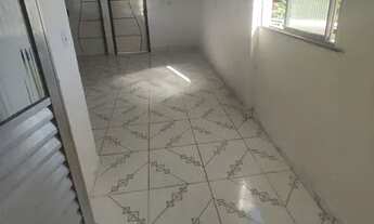 Imagem 1: ALUGA-SE C/ ÁGUA E LUZ INCLUSO