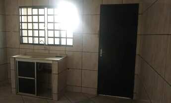 Imagem 2: Casa para aluguel tem 90 metros quadrados com 2 quartos