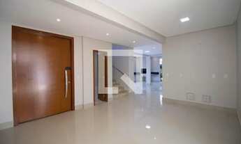 Imagem: Casa de Condomínio para Aluguel - Loteamento