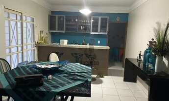 Imagem 2: Casa Avenida Casa com 4 dormitórios