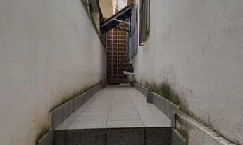 Imagem 2: Casa para aluguel possui 92 metros quadrados com 4 quartos em São Mateus - Juiz de Fora