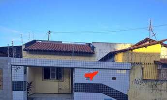 Imagem: Casa para venda com 2 quartos em Monte Castelo