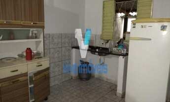 Imagem 7: Casa de 2 quartos, sendo uma suíte, com uma área total de 250m² no setor Pedro Ludovico em