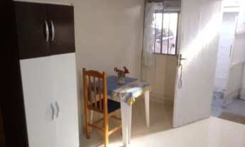 Imagem 4: Aluga se kitnetes / quitinete para homens solteiros