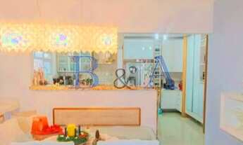 Imagem 6: Térrea Assobradada - 350m2 - 3 suítes - 6 vagas - Totalmente reformada - Entrar e morar