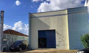 Imagem: Barracão à venda, 200 m² por R$ 670.000,00