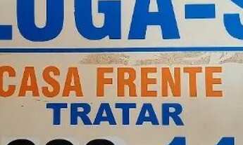 Imagem: ALUGA-SE UMA CASA DÁ FRENTE