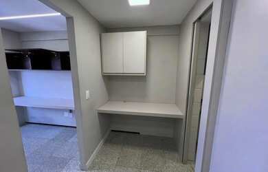 Imagem 2: Sala pronta com 35m², divisória, copa, banheiro, armários, shopping Aldeota