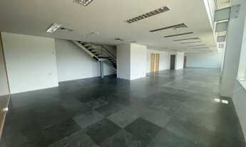 Imagem 5: Imóvel para aluguel possui 350 metros quadrados em Barra da Tijuca - Rio de Janeiro - RJ