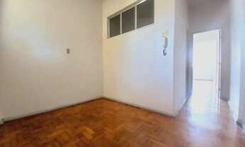 Imagem: Apartamento de Frente com Ótima Localização