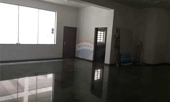 Imagem 7: Loja / Salão / Ponto Comercial para alugar, 260m² por R$ 8.000,00 na Vila Thais em Atibaia