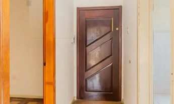 Imagem 6: Imóvel para venda tem 70 metros quadrados com 3 quartos em Petrópolis - Porto Alegre - RS