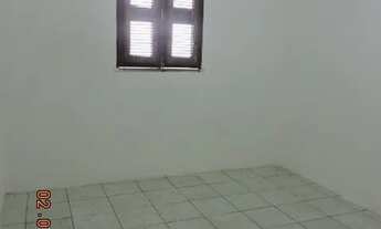 Imagem 7: CASA COM VARANDA, SALA, 2 QUARTOS, W.C SOCIAL, COZINHA, ÁREA DE SERVIÇO, PROXIMO A AV. JOV