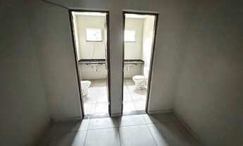 Imagem 7: Ponto Comercial para Locação em Fortaleza, Parangaba, 2 banheiros